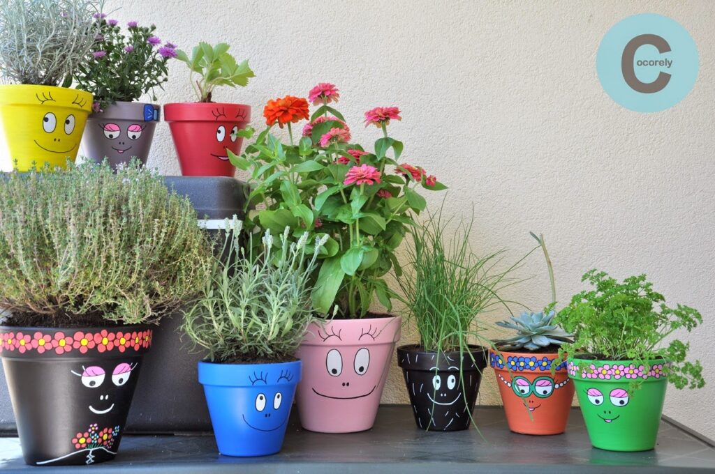 La famille Barbapapa en pots de fleurs